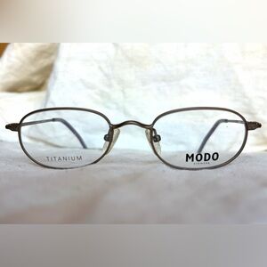 MODO Titanium Eyeglasses – Demo Model – Made in Japan (46-19-145)